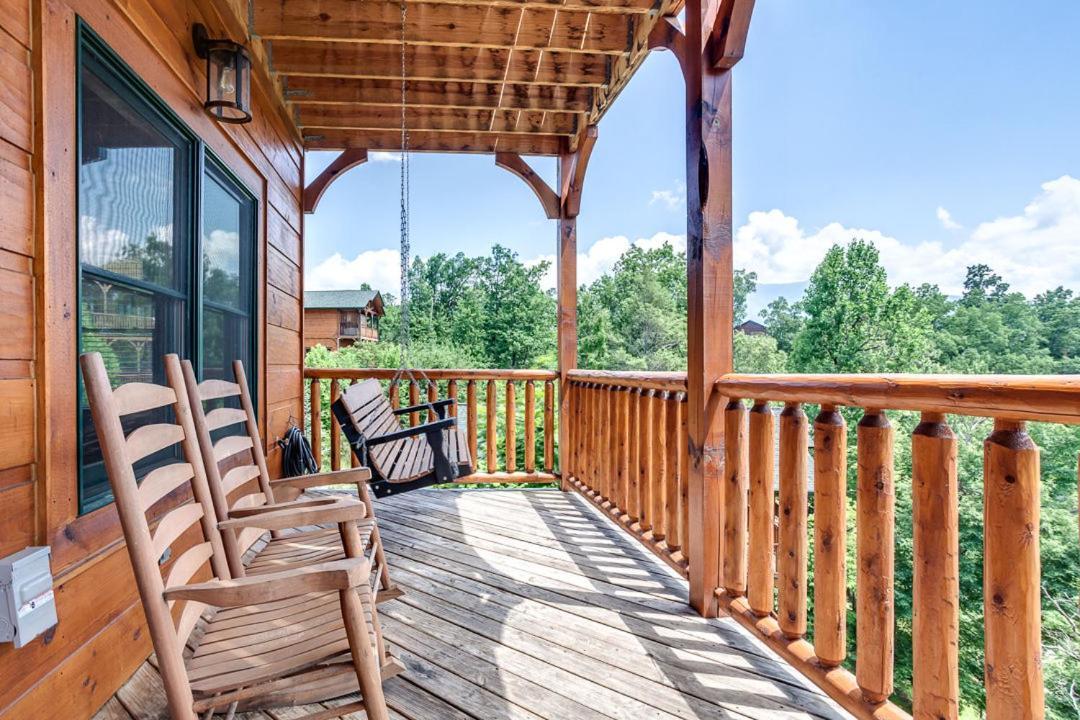Gatlinburg Cabin With Private Hot Tub By Staycating 외부 사진