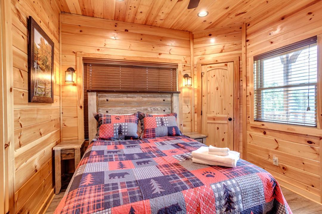 Gatlinburg Cabin With Private Hot Tub By Staycating 외부 사진
