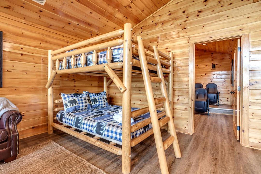 Gatlinburg Cabin With Private Hot Tub By Staycating 외부 사진